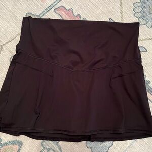 Old Navy maternity tennis skirt
